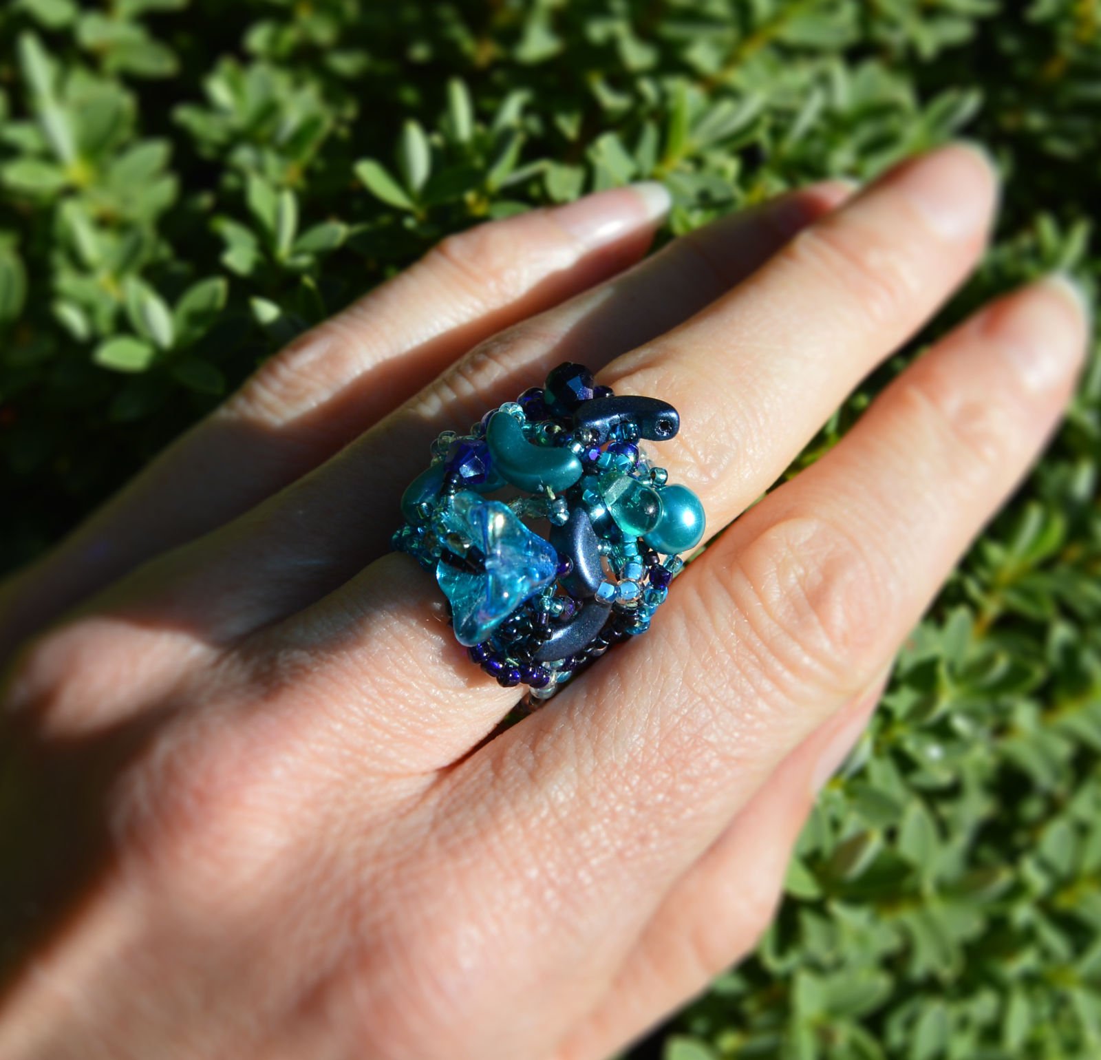 Crystalline Bloom Sculptural Ring - Annie Cole